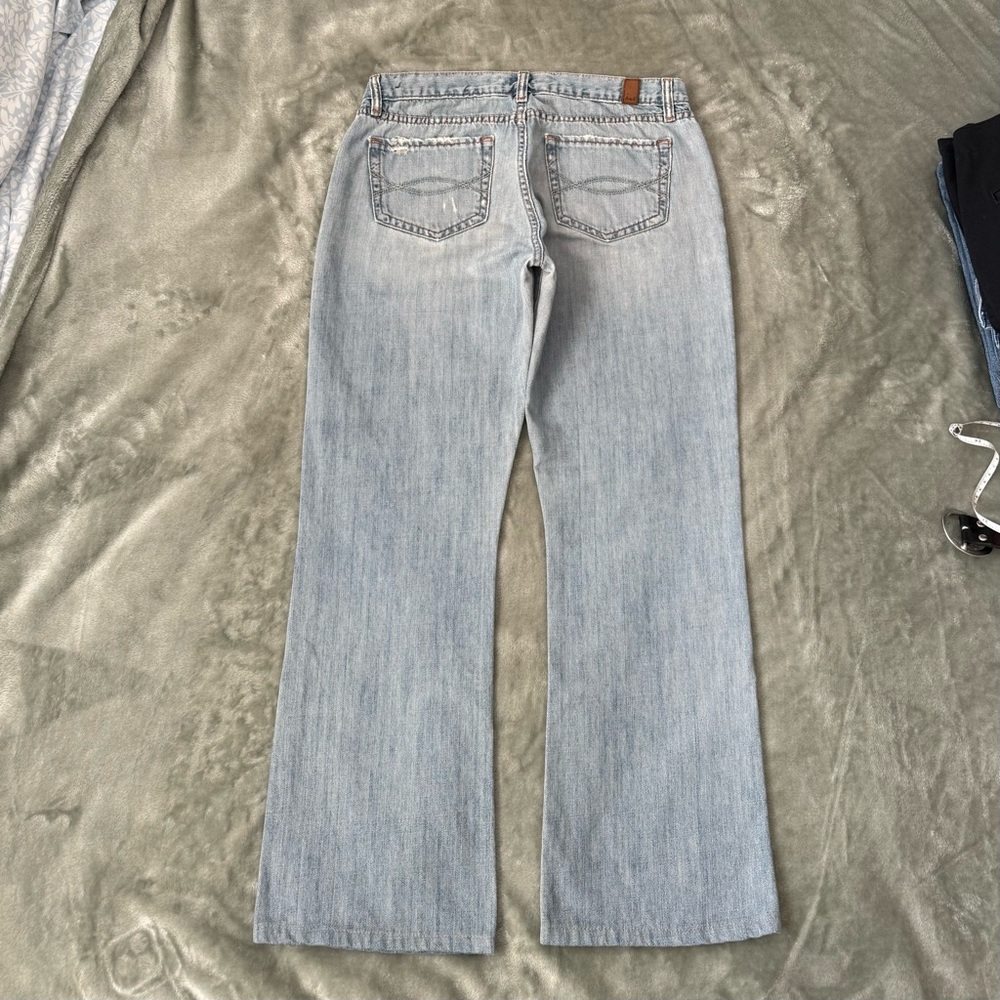 Y2K Abercrombie & Fitch low rise light wash bootcut denim jeans